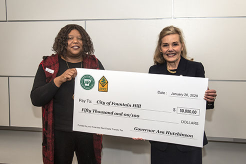 Fountain Hill mayor presented with $50,000 check to install new play equipment
